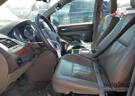 2012 Chrysler Town & Country Touring L из США, поврежденный, VIN 2C4RC1CG9CR297521